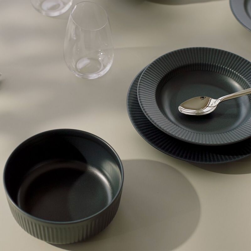 Legio Nova Black dyb tallerken 25 cm