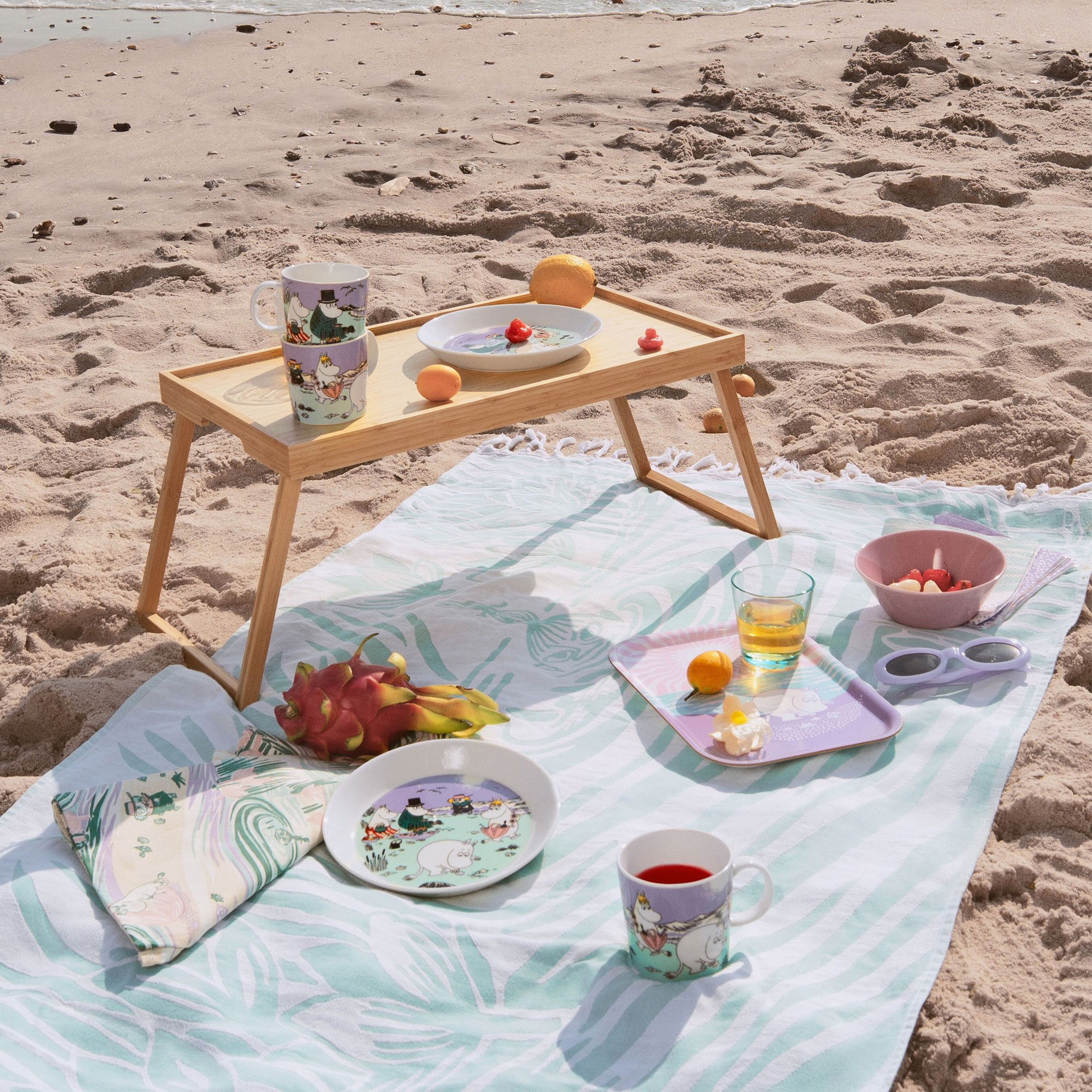 Arabia Mumin En dag på stranden kökshandduk 50x70 cm