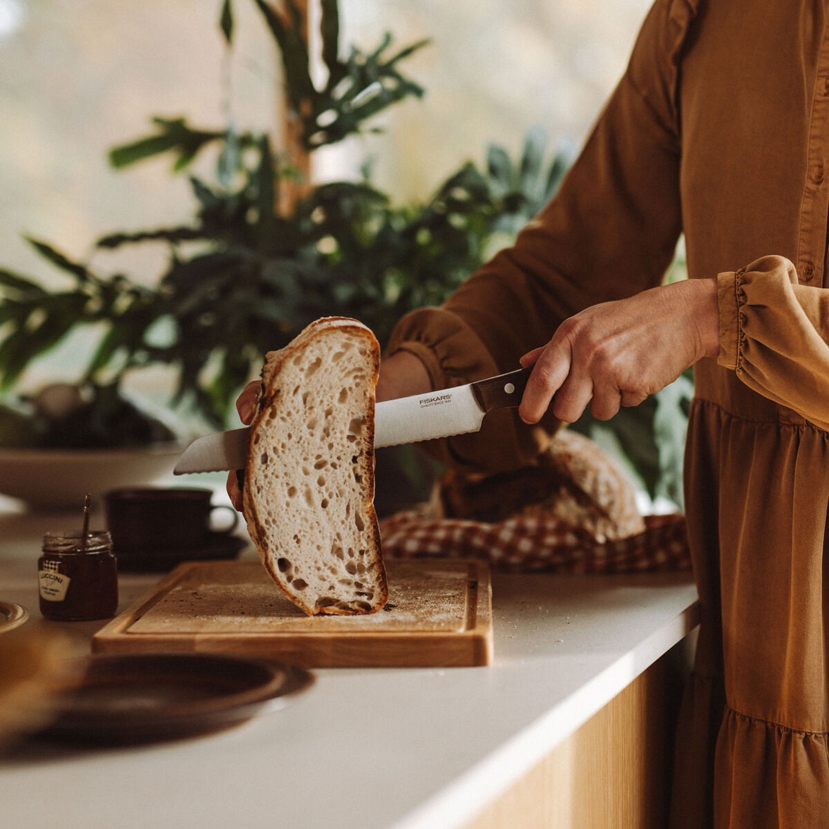 Folken brødkniv 21 cm