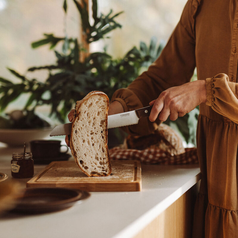Folken brödkniv 21 cm