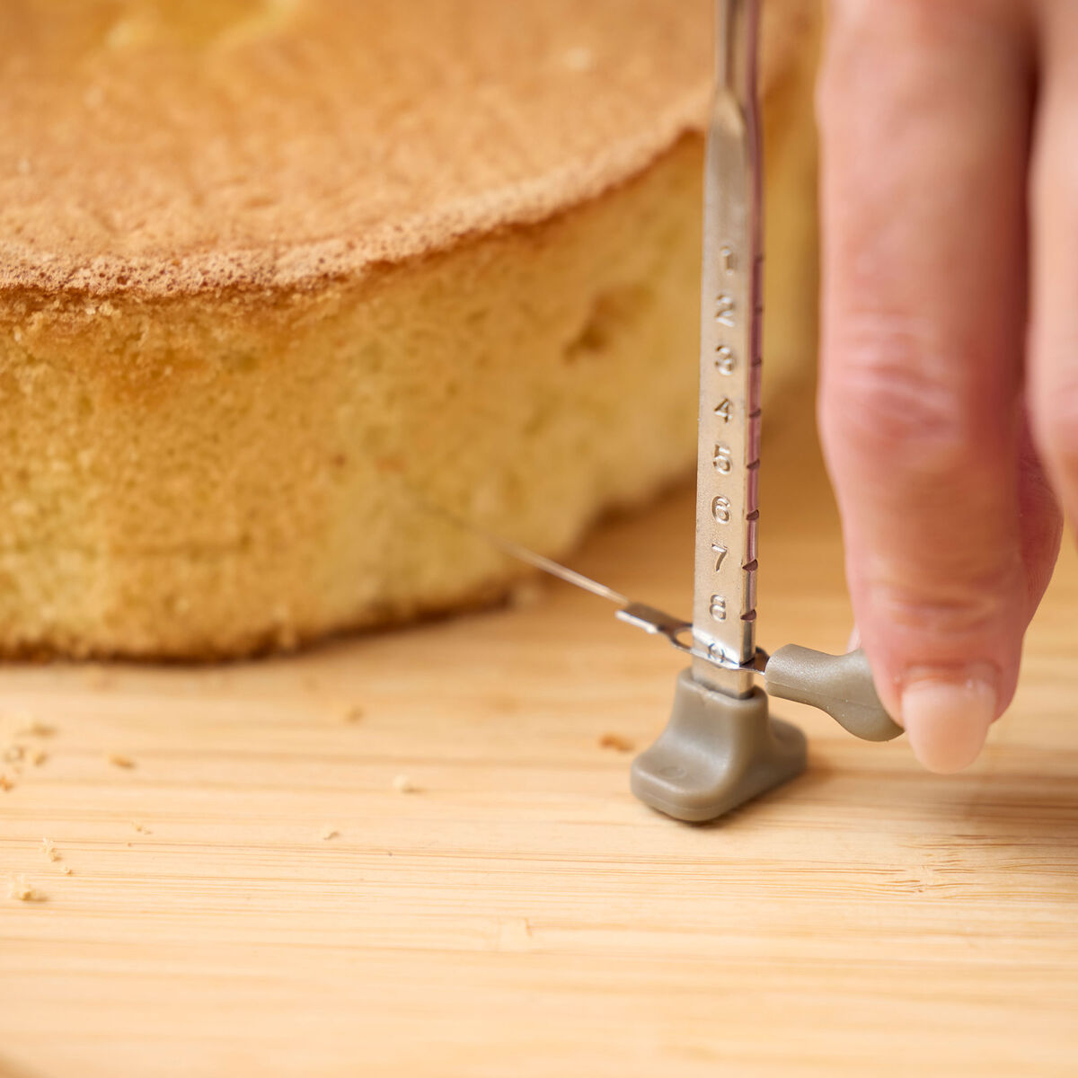 Blomsterbergsin säädettävä kakkupohjan jakaja