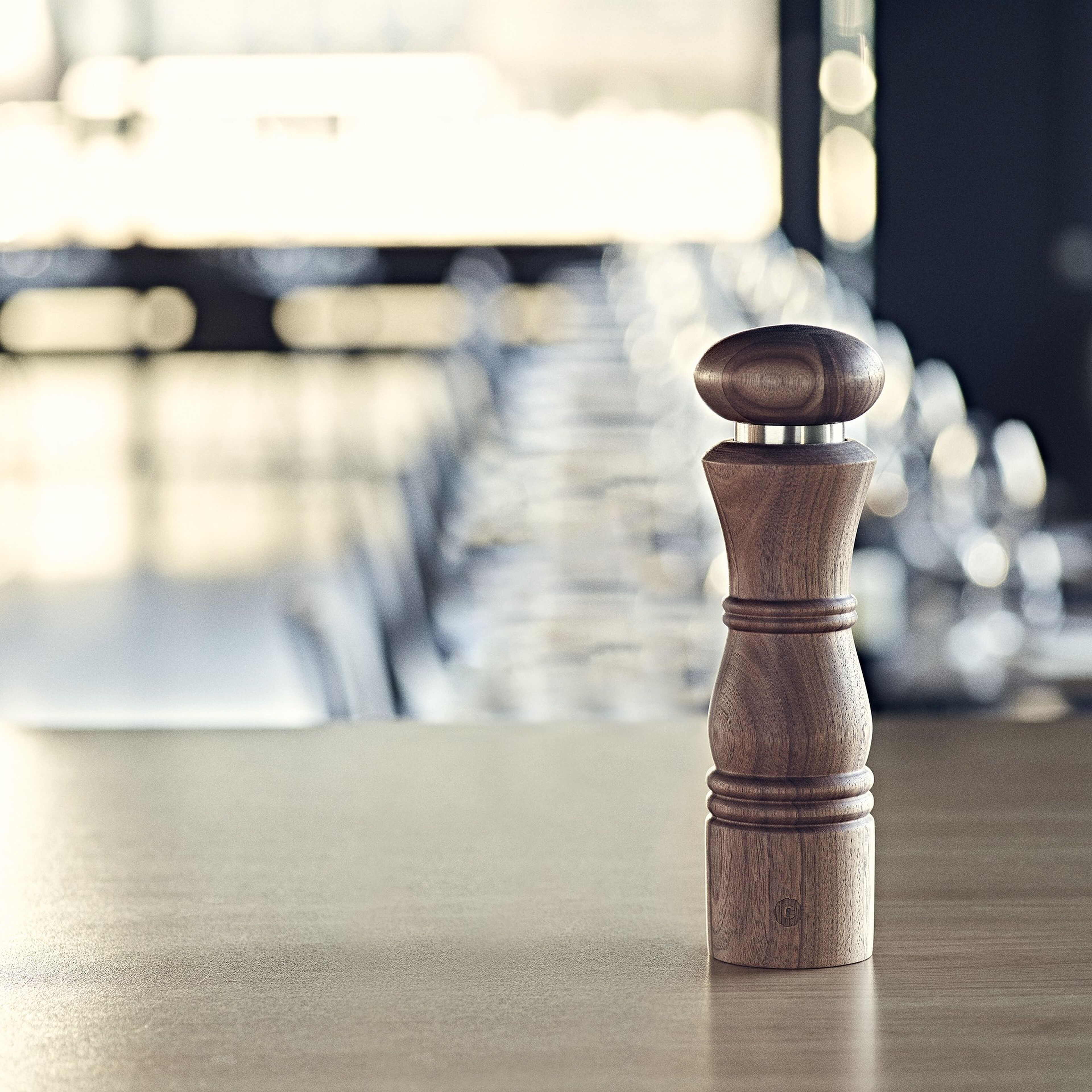 crushgrind-paris-salt-och-peberkvaern-valnoed-070310-2031-53512-4