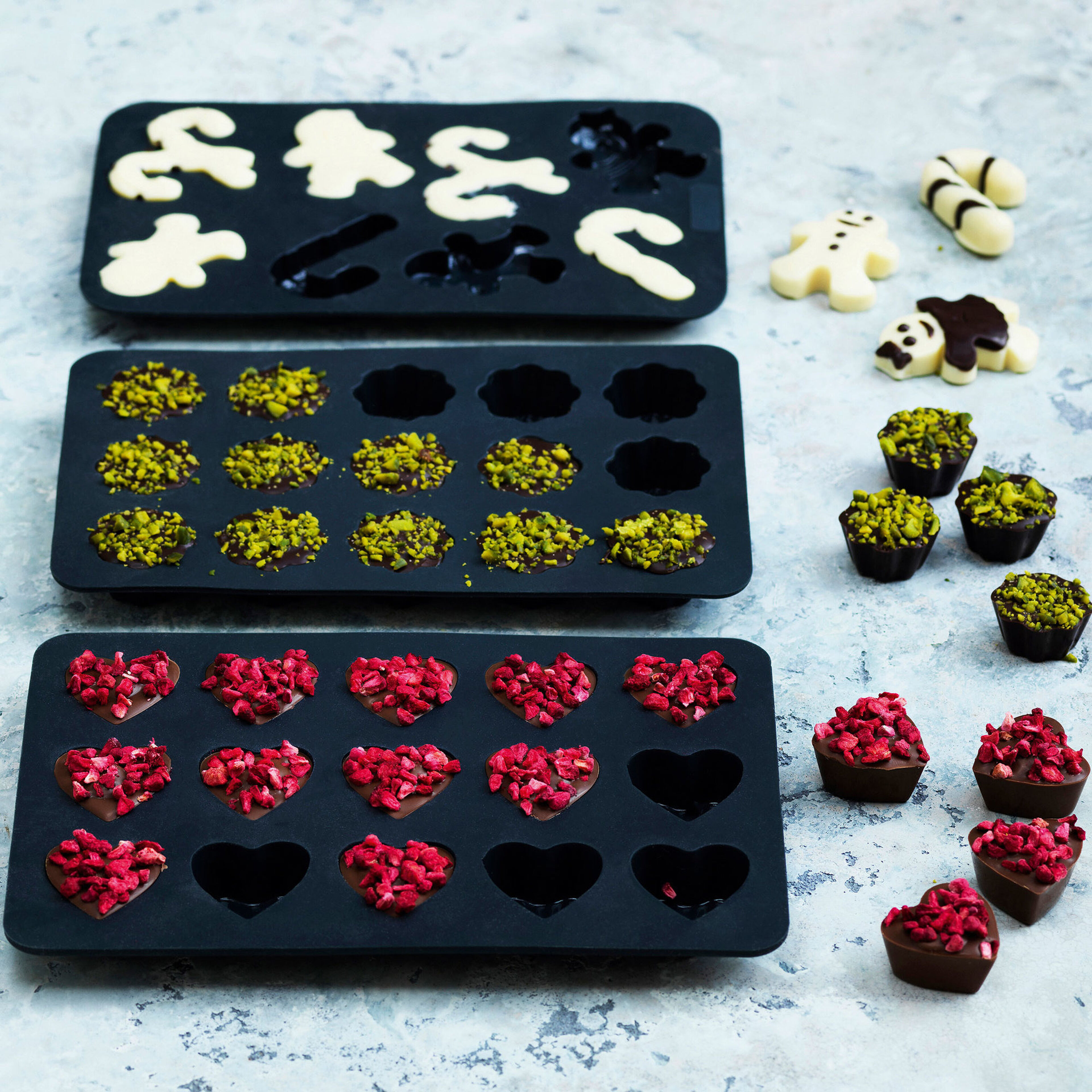 blomsterberg-chokladformar-3-delar-graatt-si-225202-40788-2