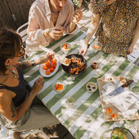 Folken skärbräda 25 × 36 cm, björk