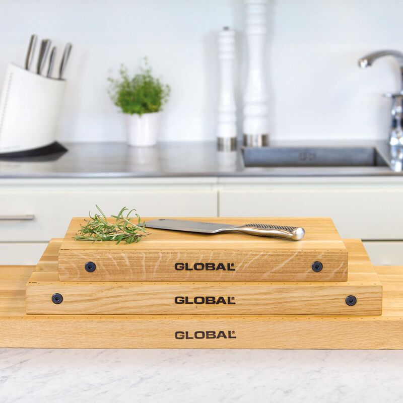 Skærebræt i eg, 55 x 38 x 5 cm.