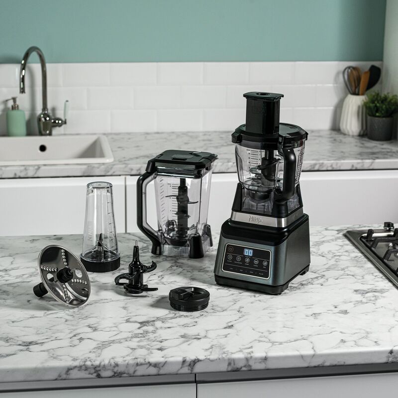 BN800EU Auto-iQ 3-In-1 Monitoimikone