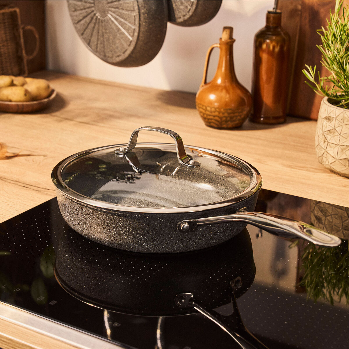 Salina traktørpanne med lokk 28 cm, aluminium