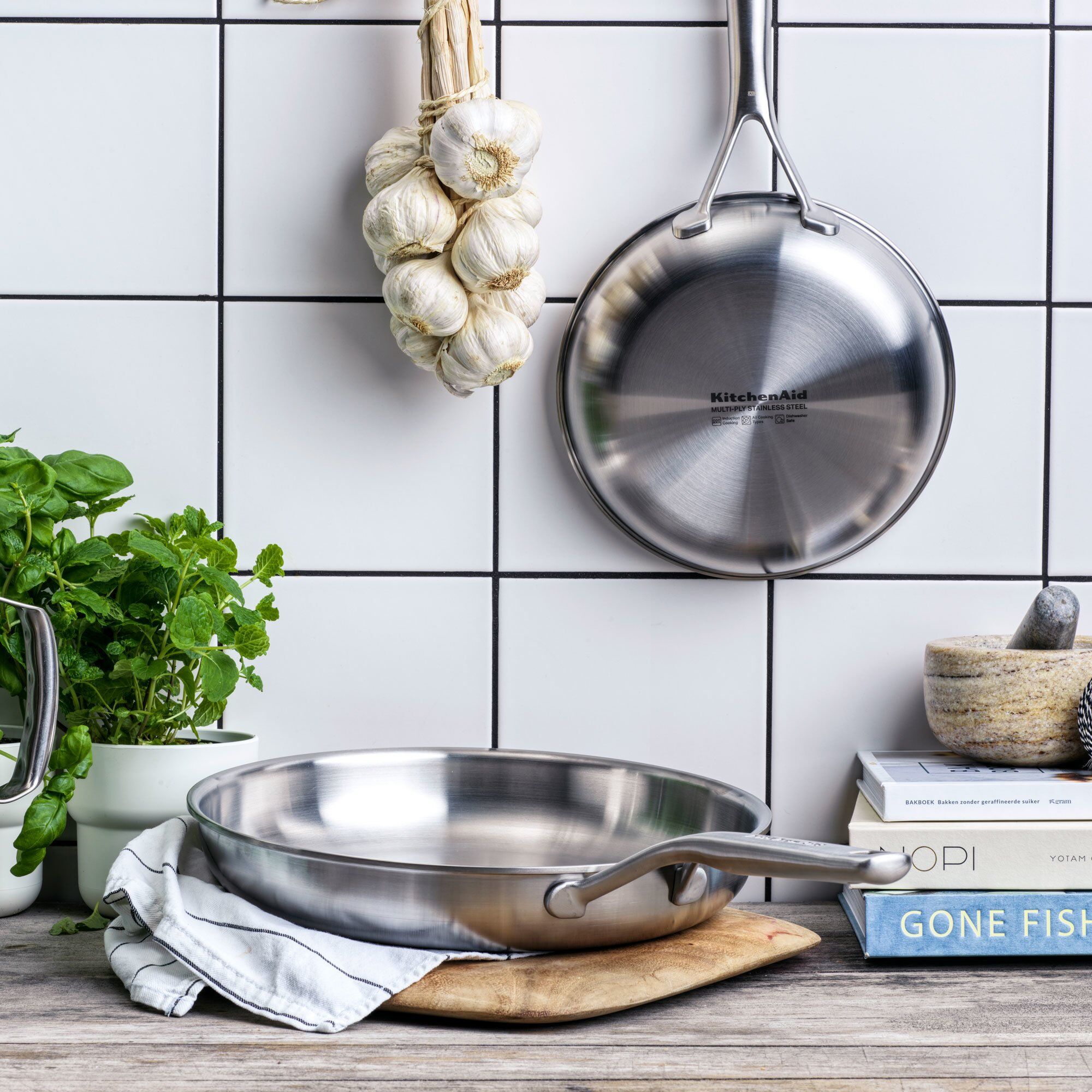 kitchenaid-multiply-stegepandesaet-24-28-cm-cc004916-001-63466-6