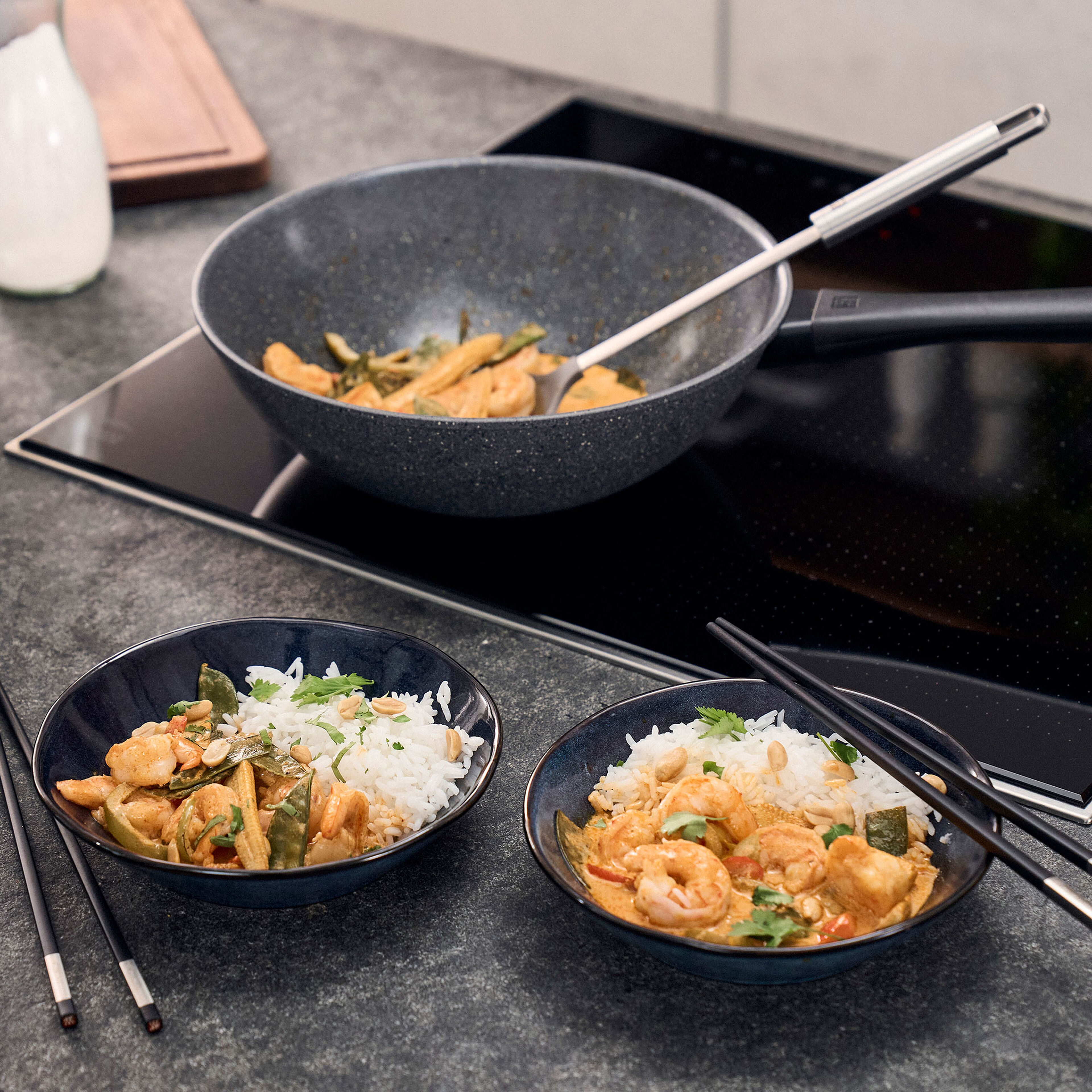 Terreno Plus wokpanna 28 cm, aluminium