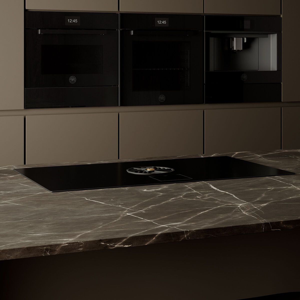 Induktionshäll med integrerad fläkt 83 cm, 4 zoner, flex