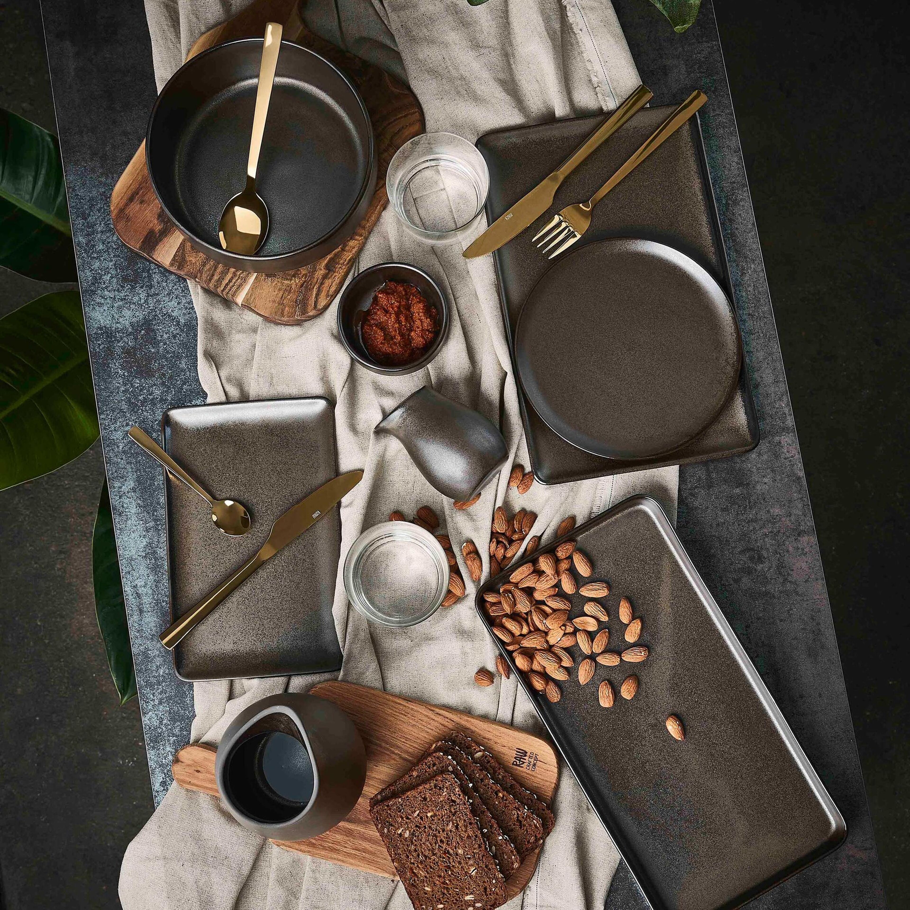 aida-raw-rektangulaer-tallerken-34x18-cm-15580-42709-4