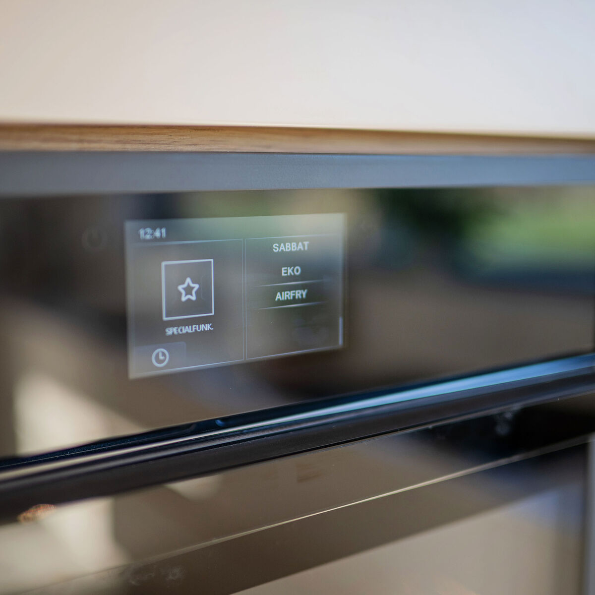 FMOD6117PTN3 Modern inbyggnadsugn med pyrolyse 80 liter, carbonio