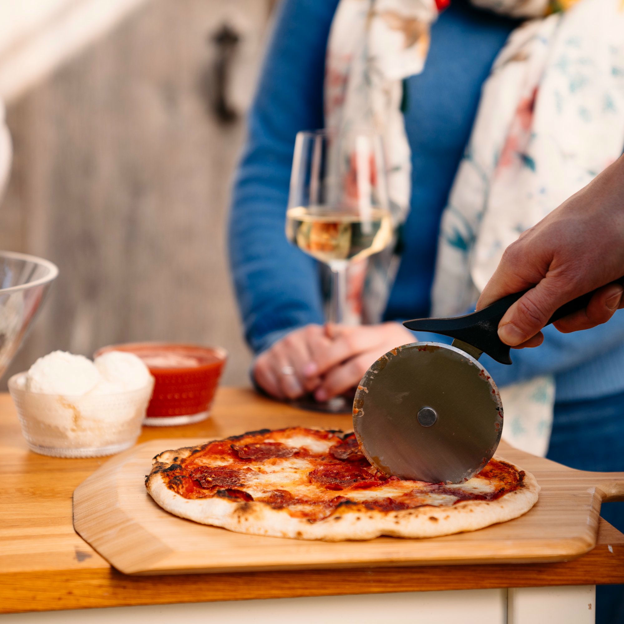 Alternativ bild 1 för Ooni Pizzahjul