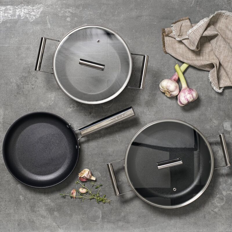 Kattila, kannellinen, 24 cm, kermanvaalea