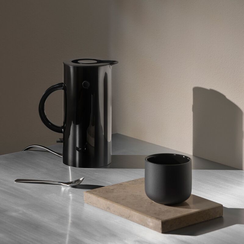 EM77 Elkedel 0,5 liter, sort