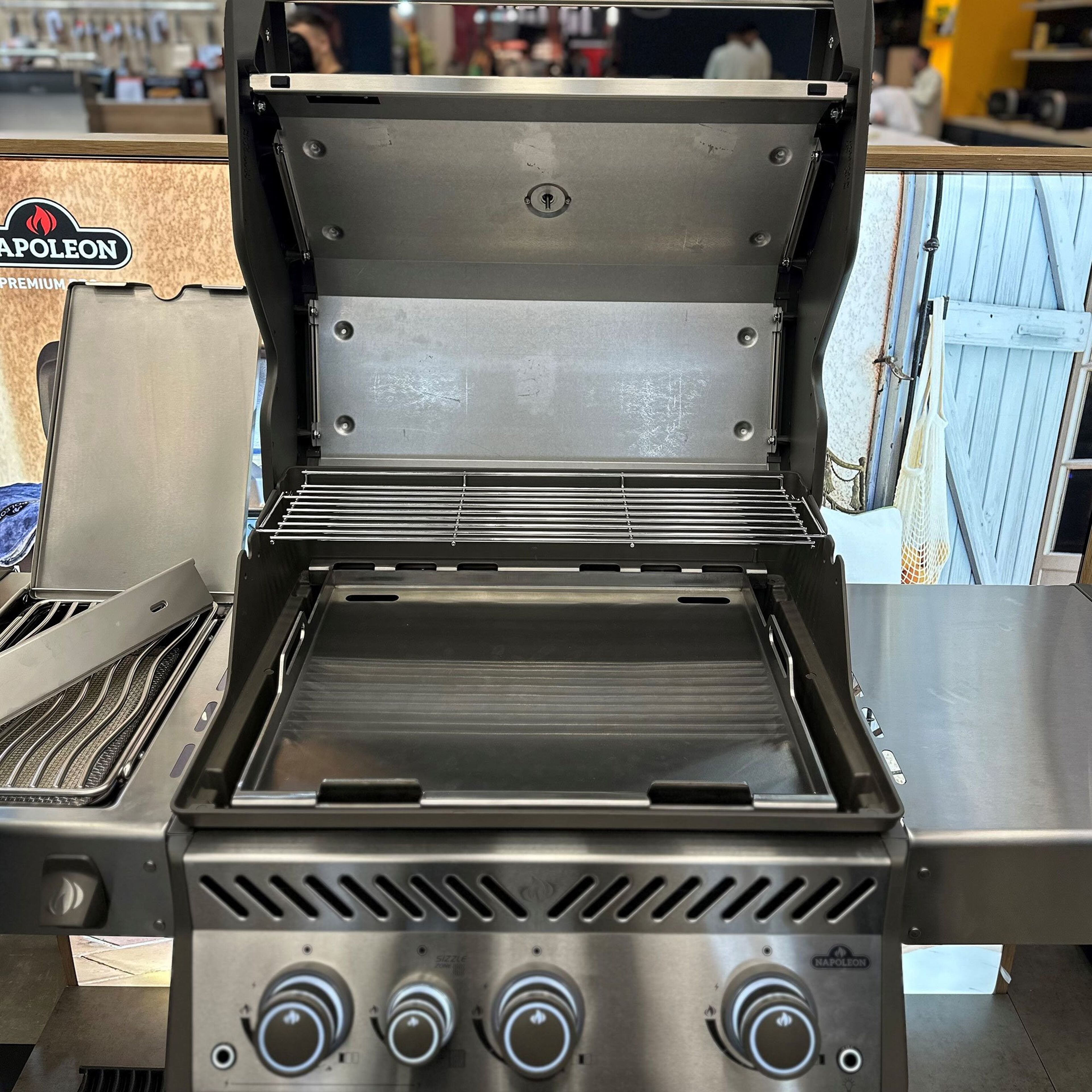 napoleon-56093na-66924-4