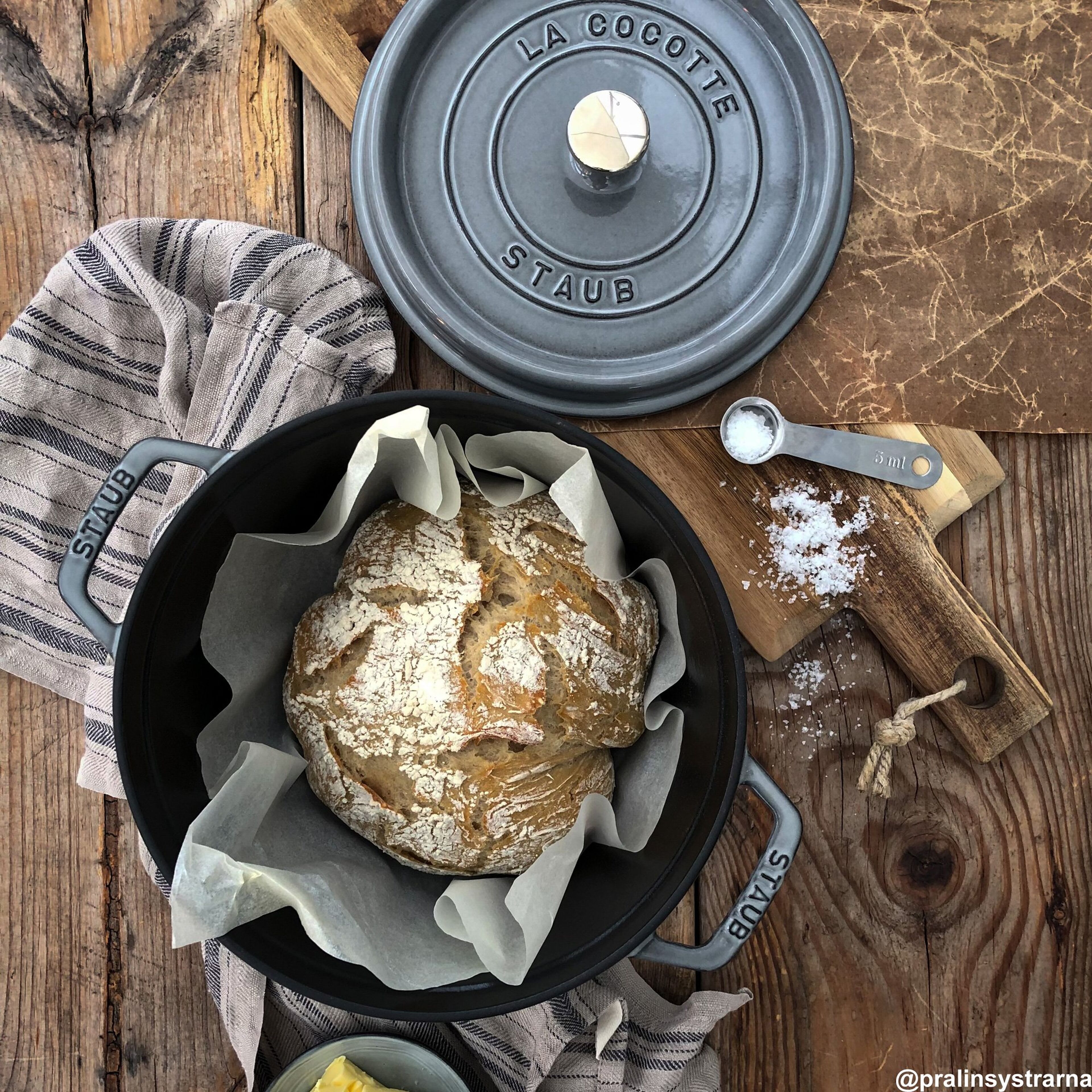 staub-la-cocotte-stoebejernsgryde-4-8-liter-graa-40502-291-0-48782-7