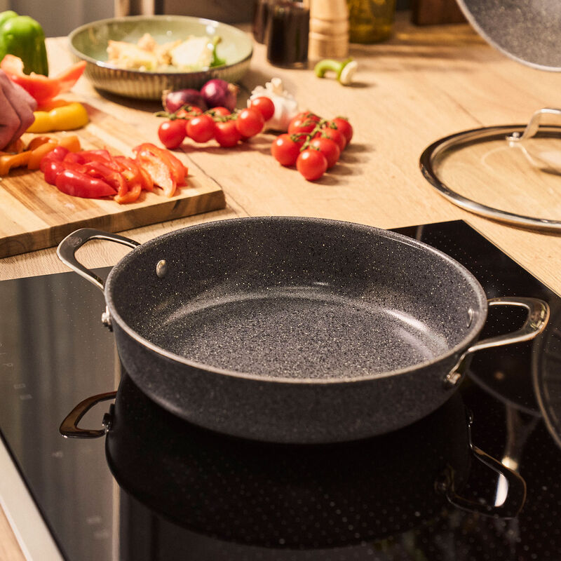 Salina tarjoilupannu kannella 28 cm, alumiini