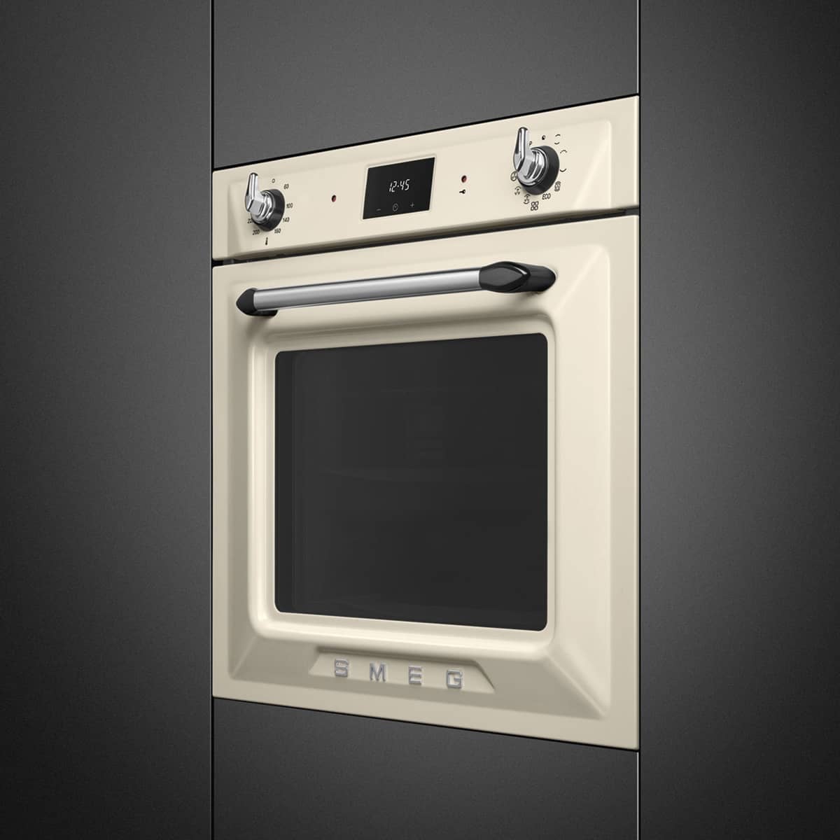 SOP6900T innbygget ovn, 68 liter, creme