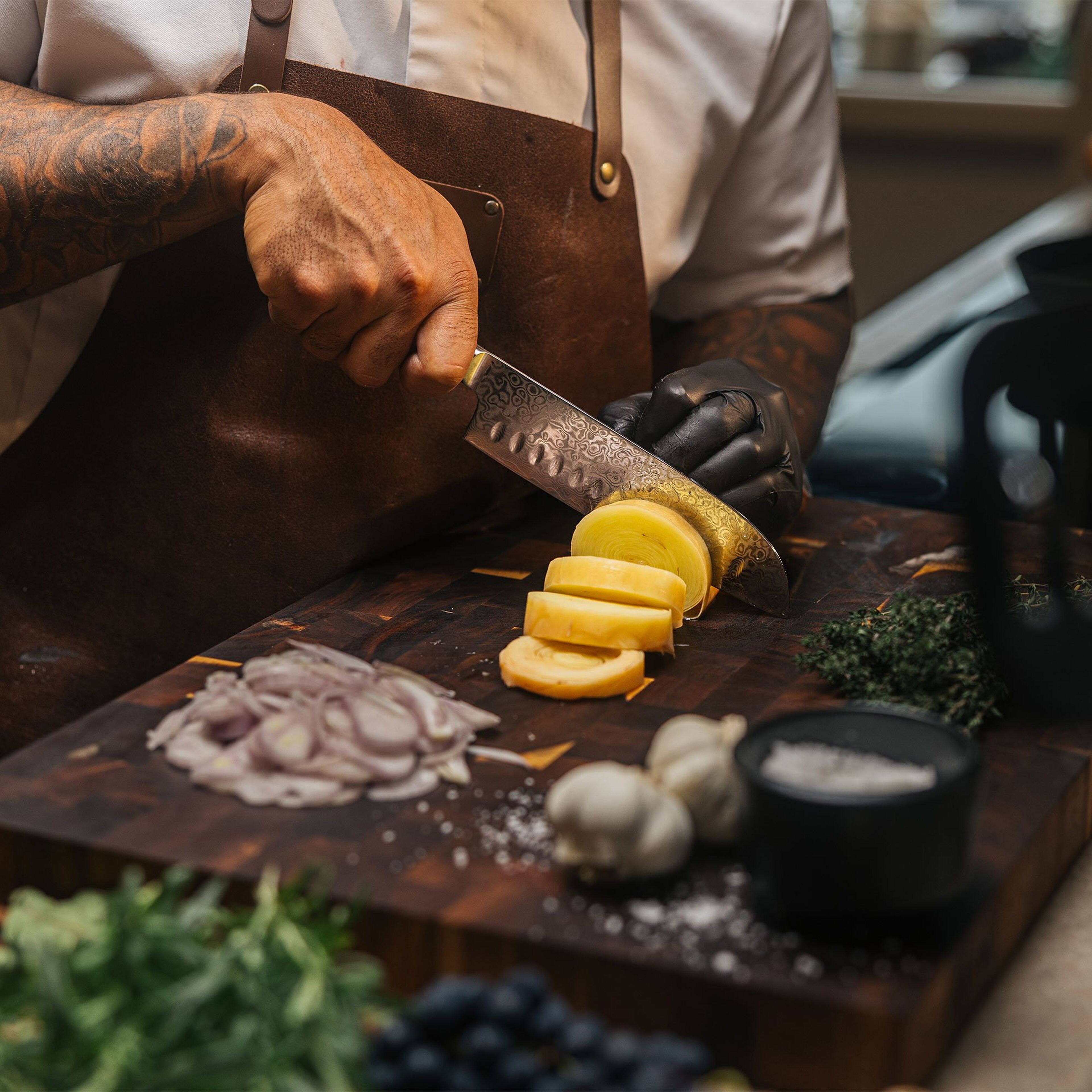 mareld-akio-santokukniv-olivenslebet-18-cm-black-b20kp-rs-65508-3