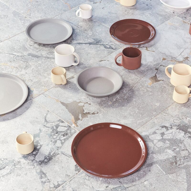 Yuka middagstallerken, pakke med 2, dark