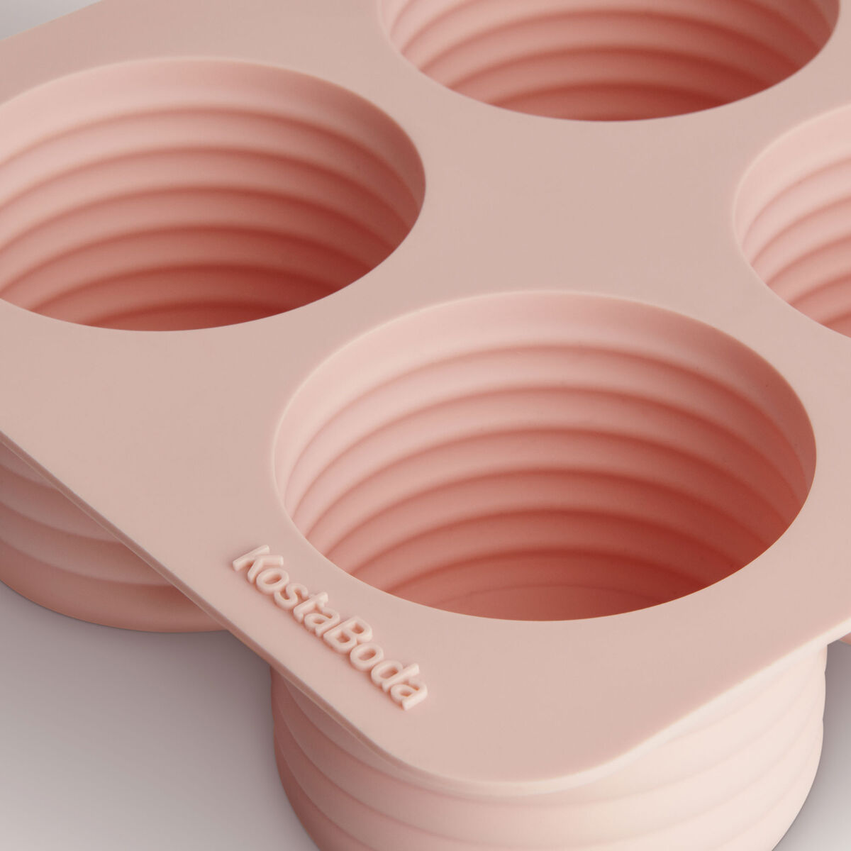 Kosta Boda Viva jääpalamuotti 4 kpl, vaaleanpunainen