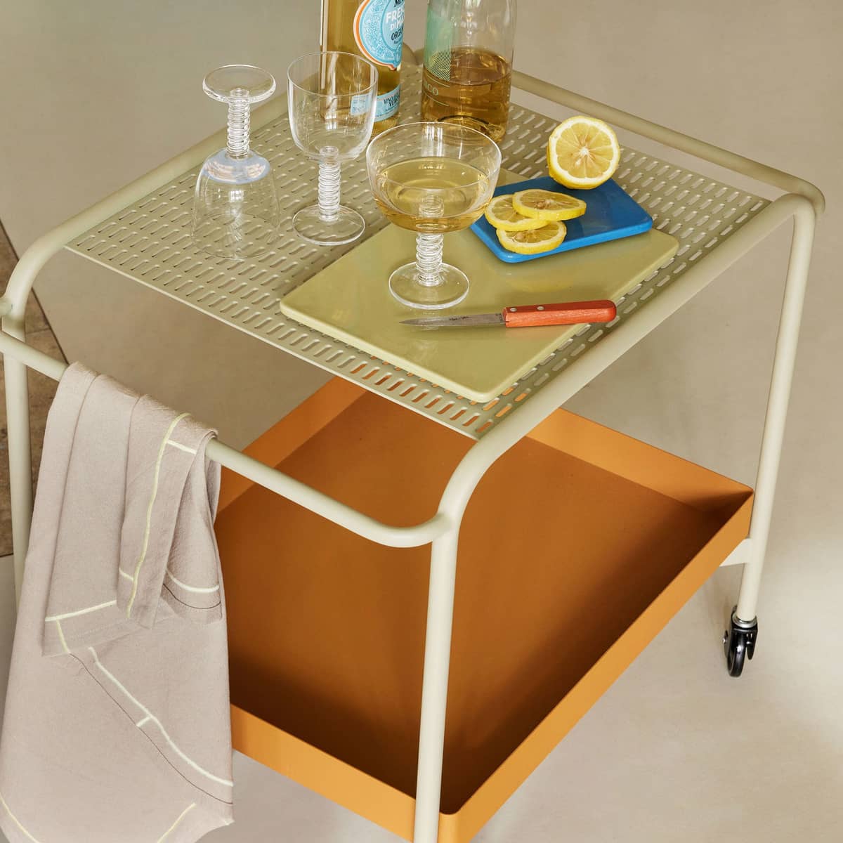Push serveringsvagn, sand/brun