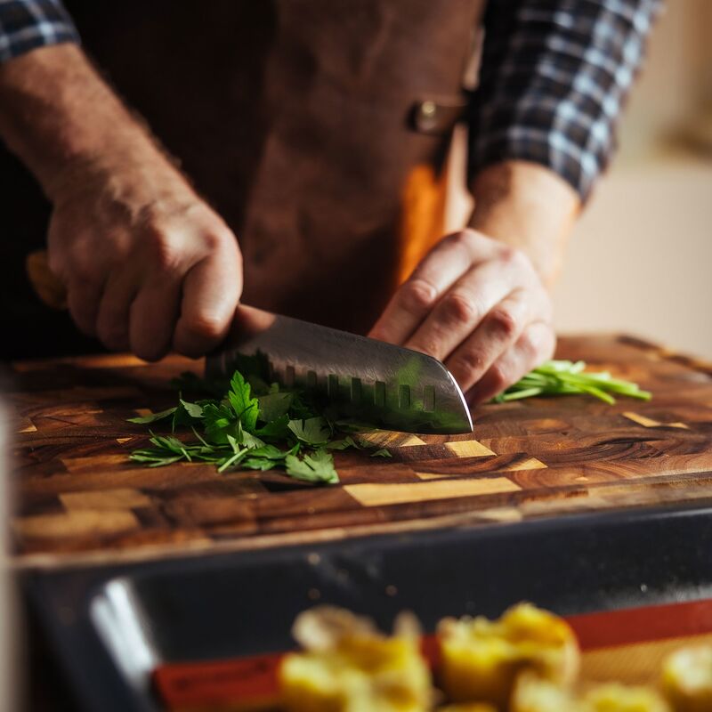 Skärbräda L 48x32x3,5 cm, akaciaträ