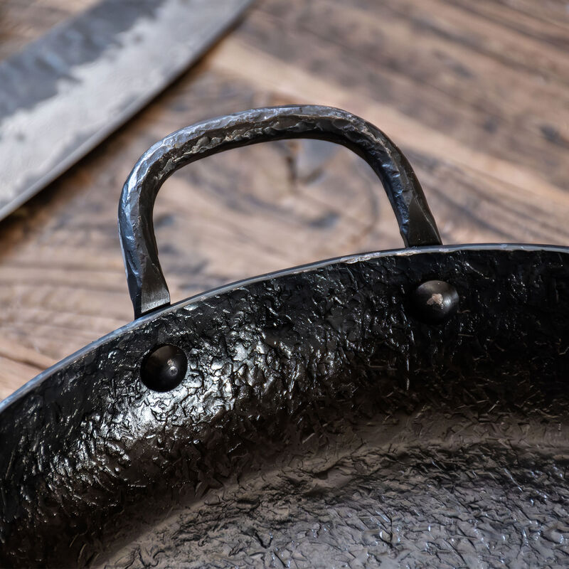 Satake Kuro BBQ-stekepanne 28 cm, karbonstål