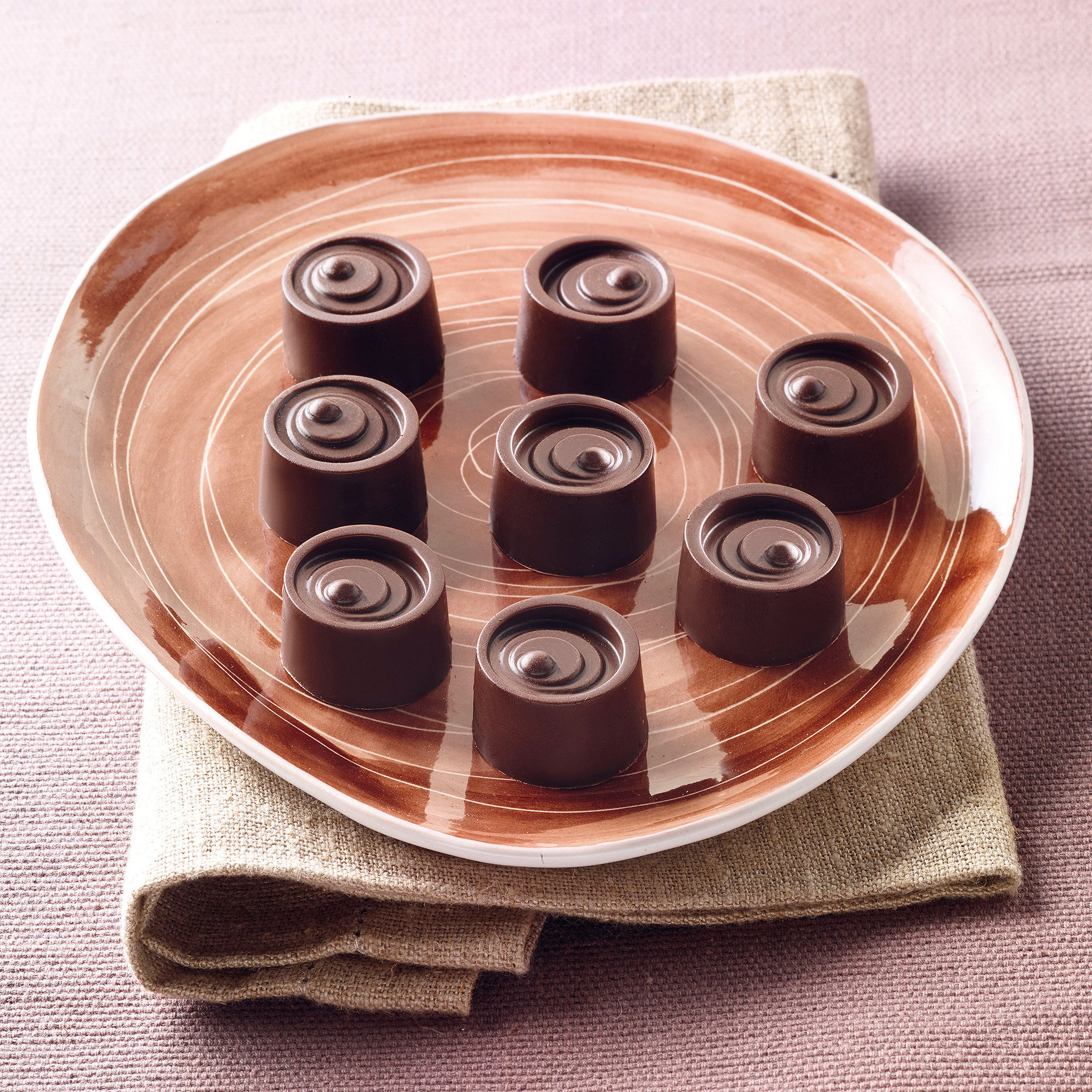 silikomart-easy-choc-pralineform-vertigo-22-104-77-0065-22137-2