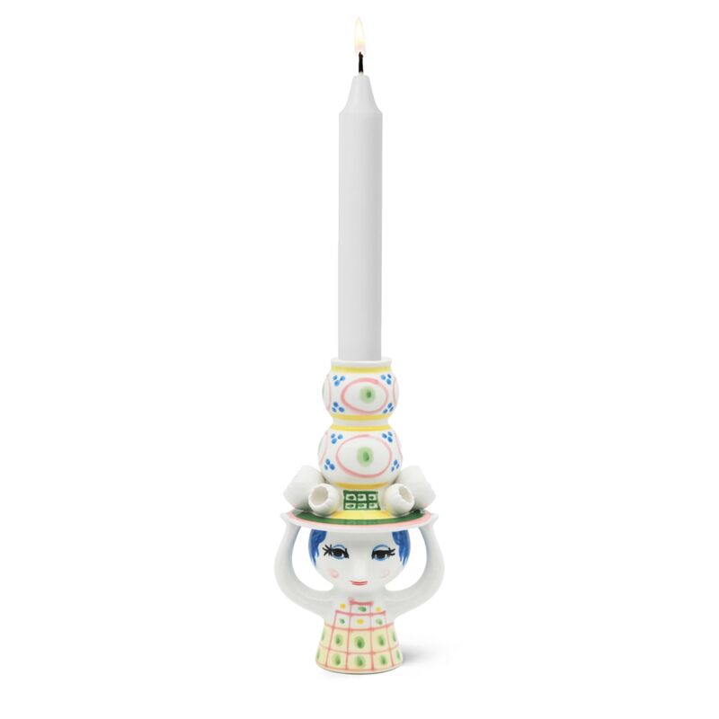 Nainen hatun kera kynttilänjalka 16 cm, vaaleanpunainen