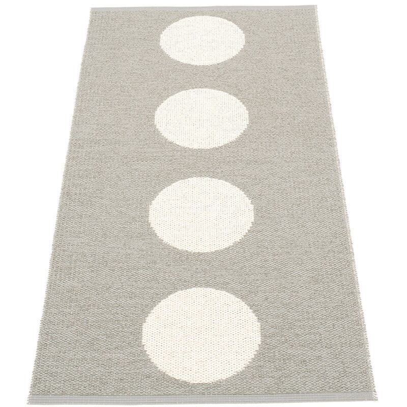 Matta Vera, 70 x 150 cm, warm grey/vanilla