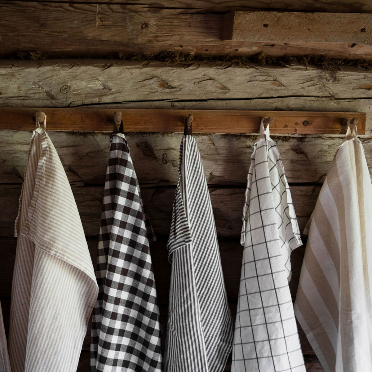 Iso ruudullinen keittiöpyyhe, valkoinen/ruskea