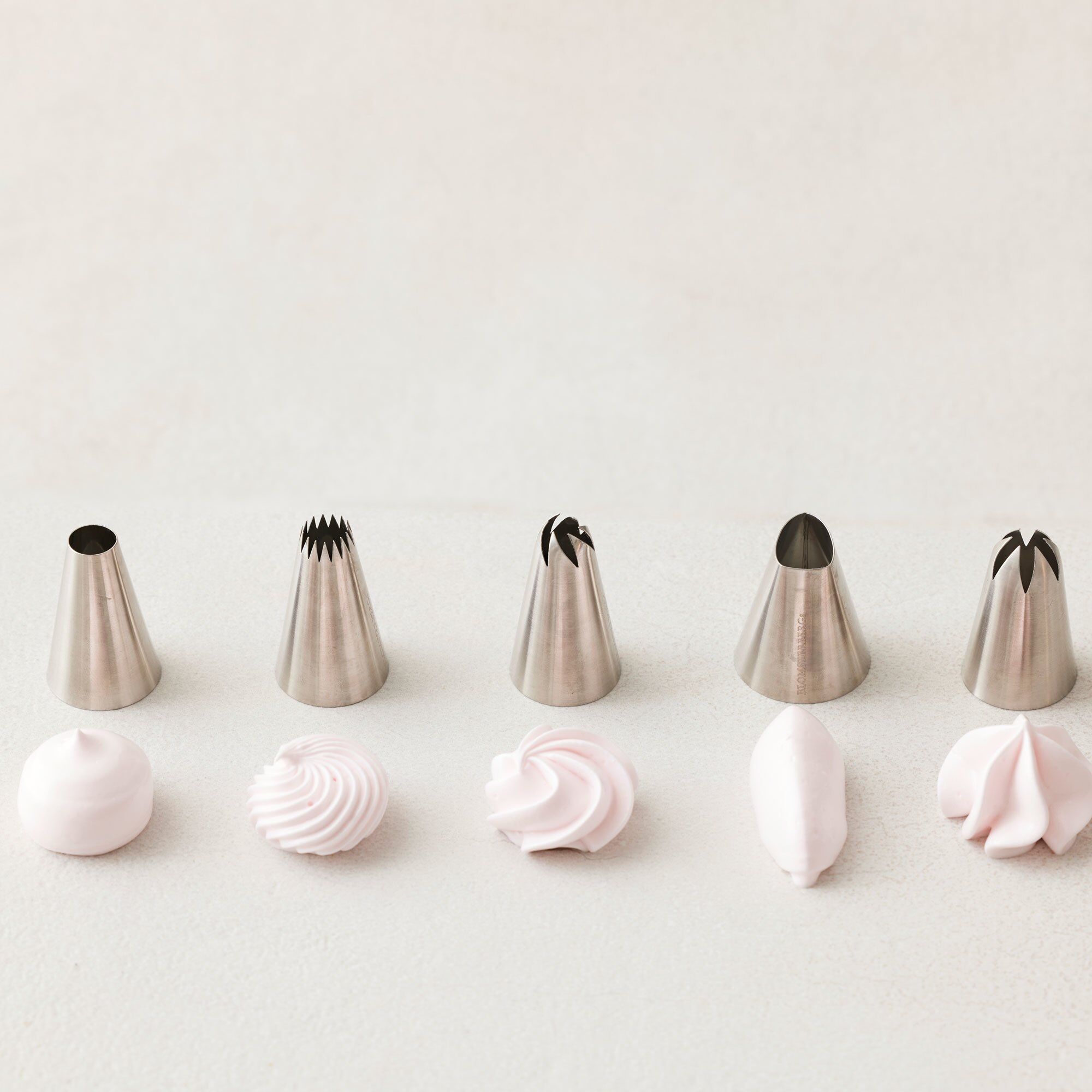 Alternativ bild 1 för Blomsterbergs Tyllset 7 delar