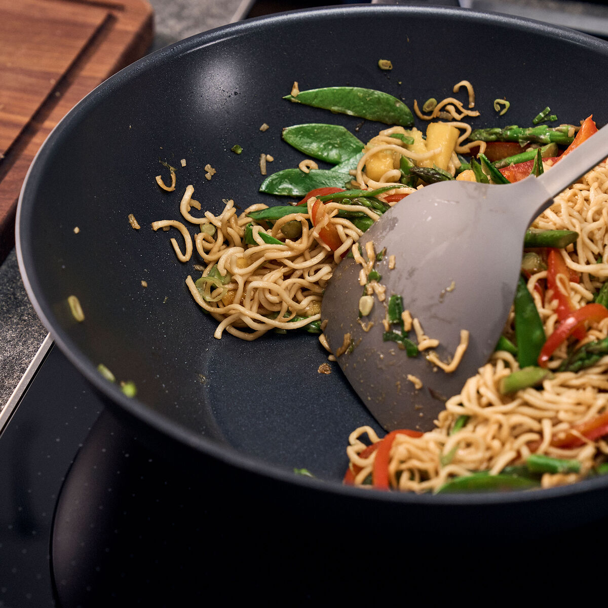 Madura Plus wokkipannu 30 cm, alumiini