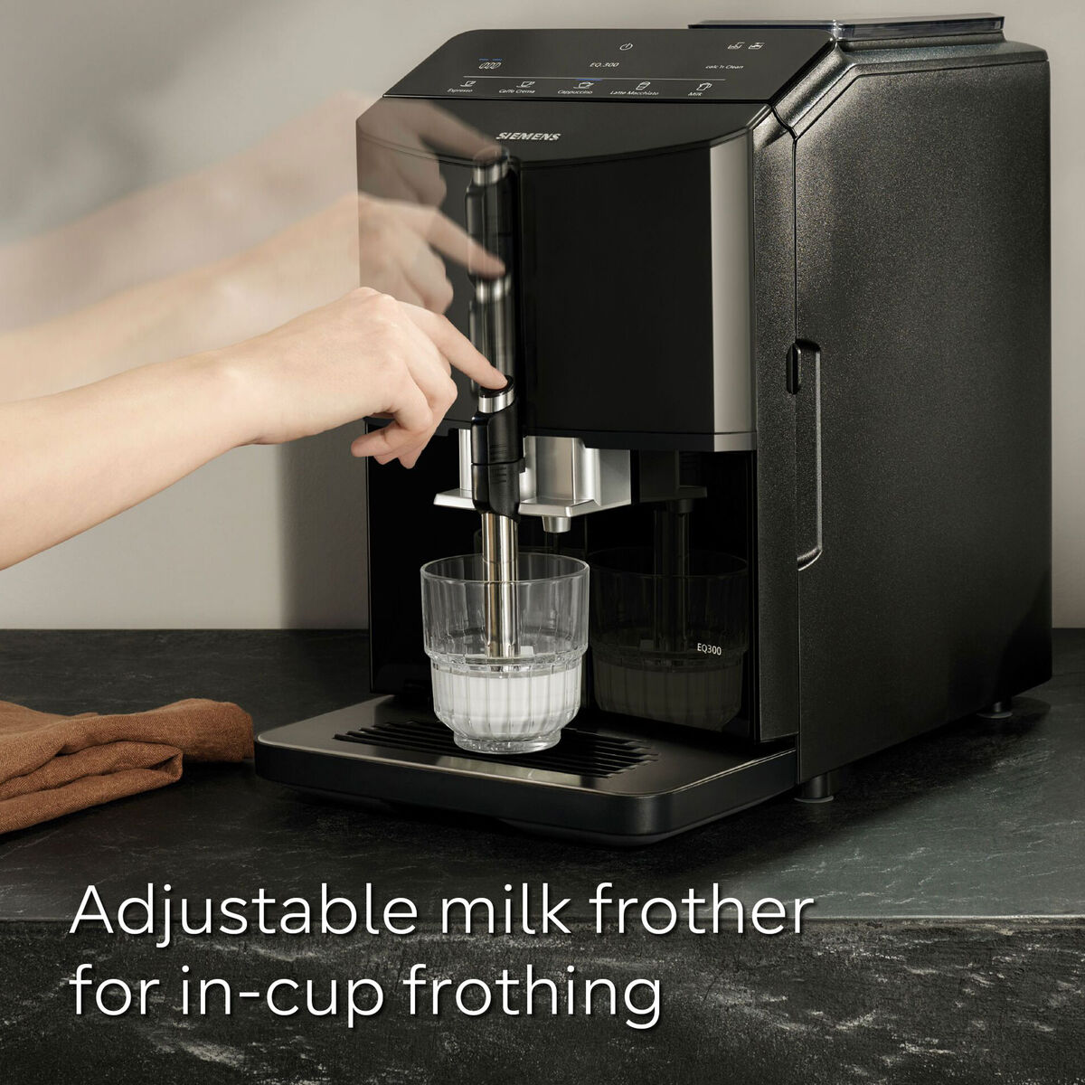 EQ300 helautomatisk kaffemaskin, svart