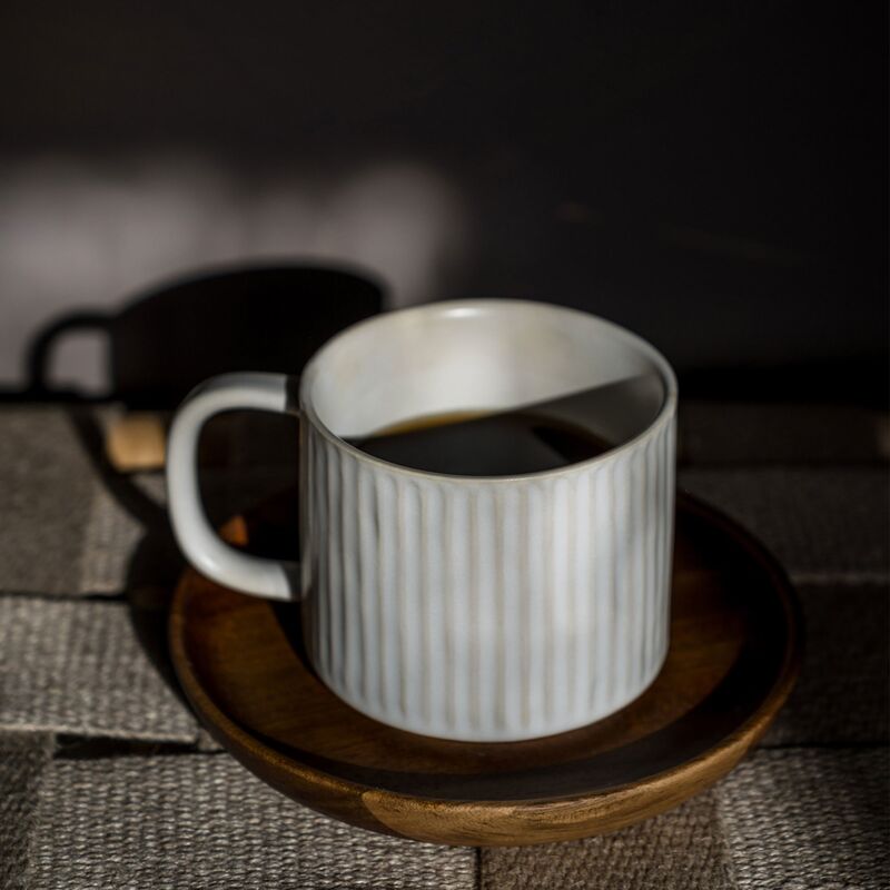 Kopp räfflad 8,5 cm, naturvit