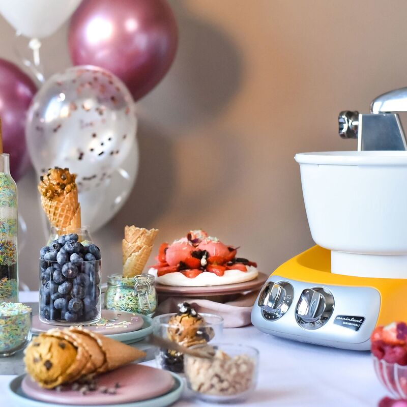 AKM 6230 -yleiskone + jäätelökone, sunbeam yellow