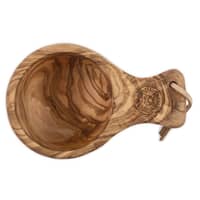 Puinen kuksa oliivipuuta