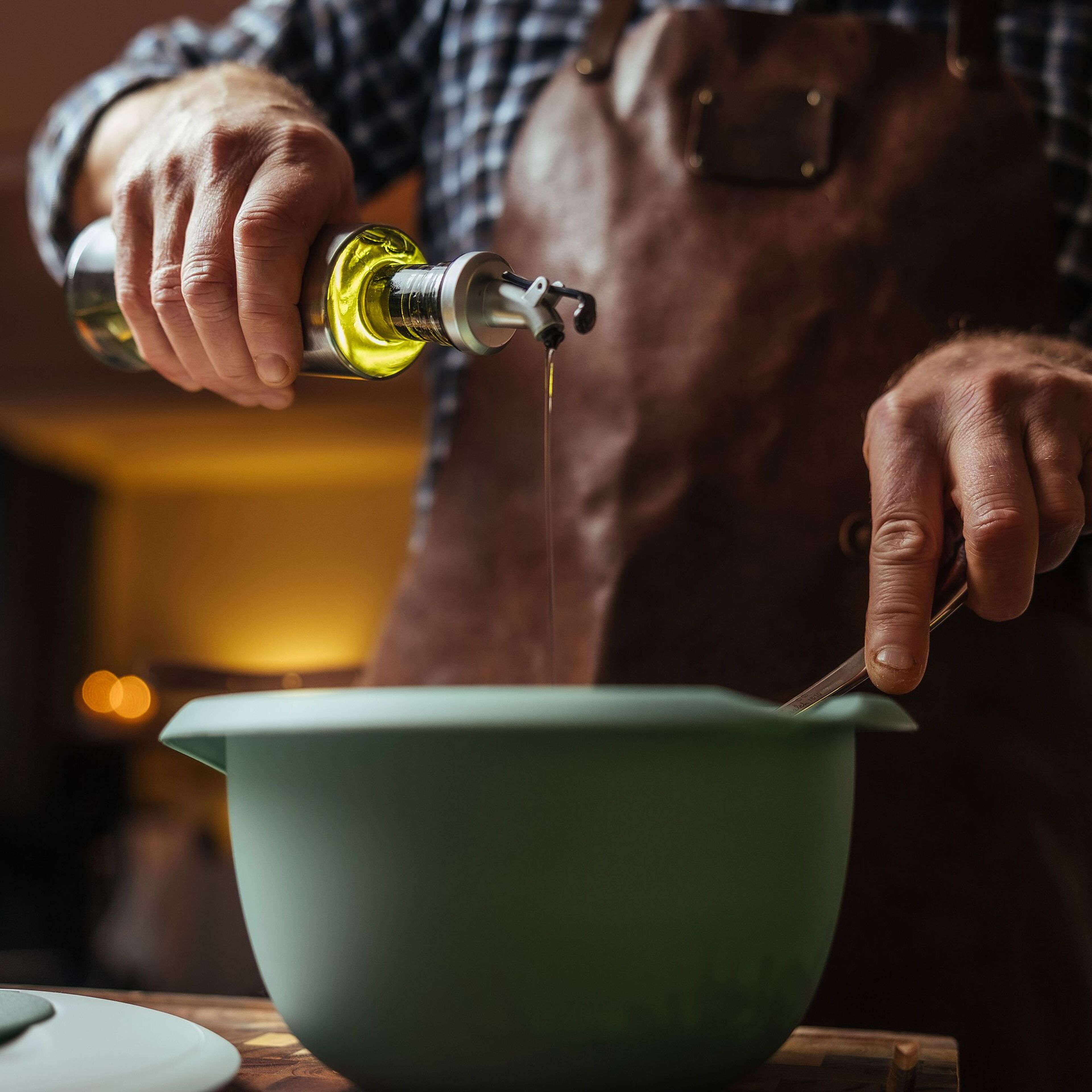 westmark-flaske-med-haeldetud-til-olie-eddike-2-pak-63392260-54836-4