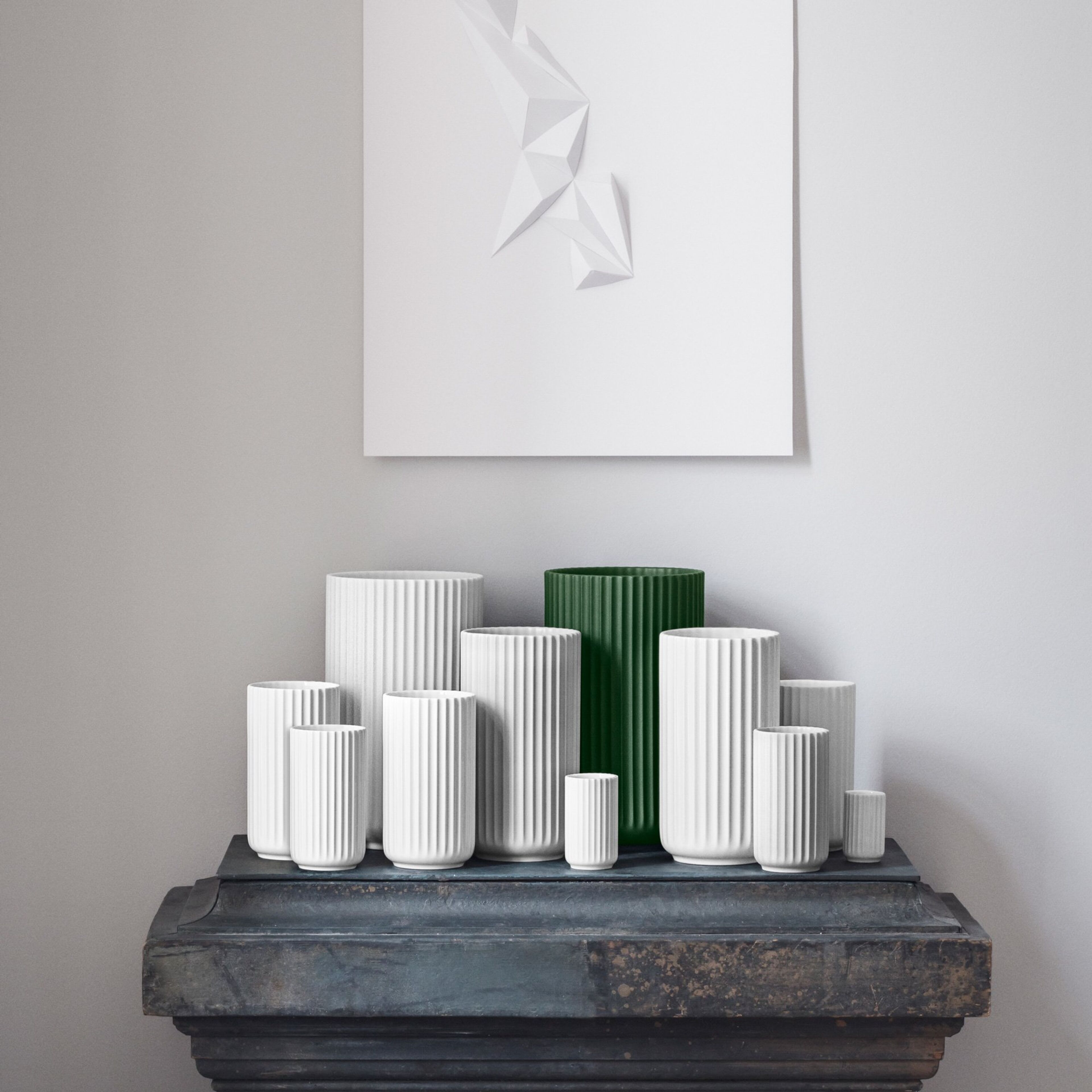 lyngby-porcelaen-lyngbyvasen-31-cm-moerkegroen-200633-61091-4