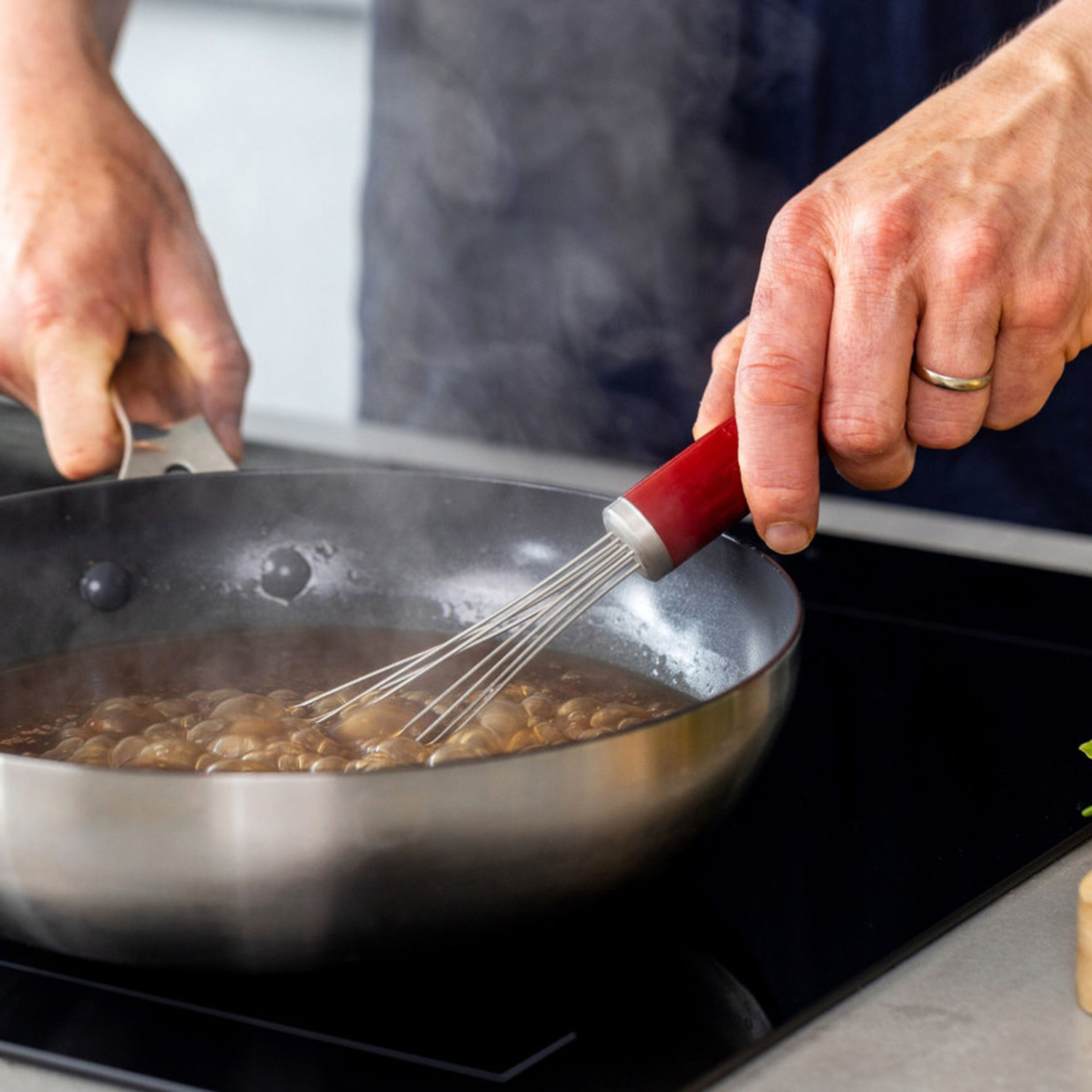 kitchenaid-piskeris-29-cm-empire-red-kag062ohere-61603-5