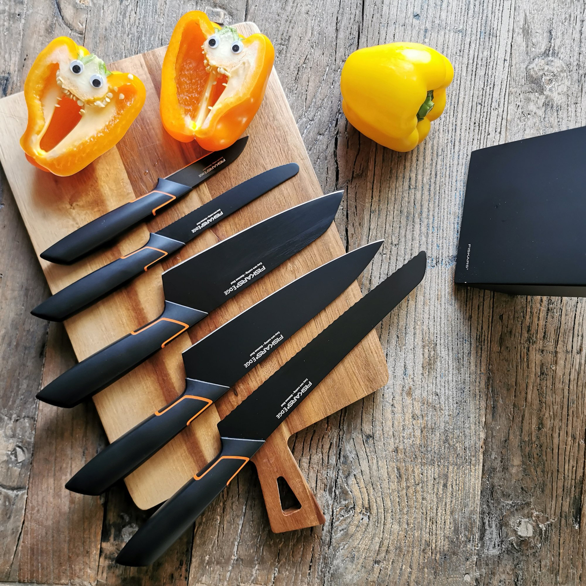 Edge Knivsett med Knivblokk