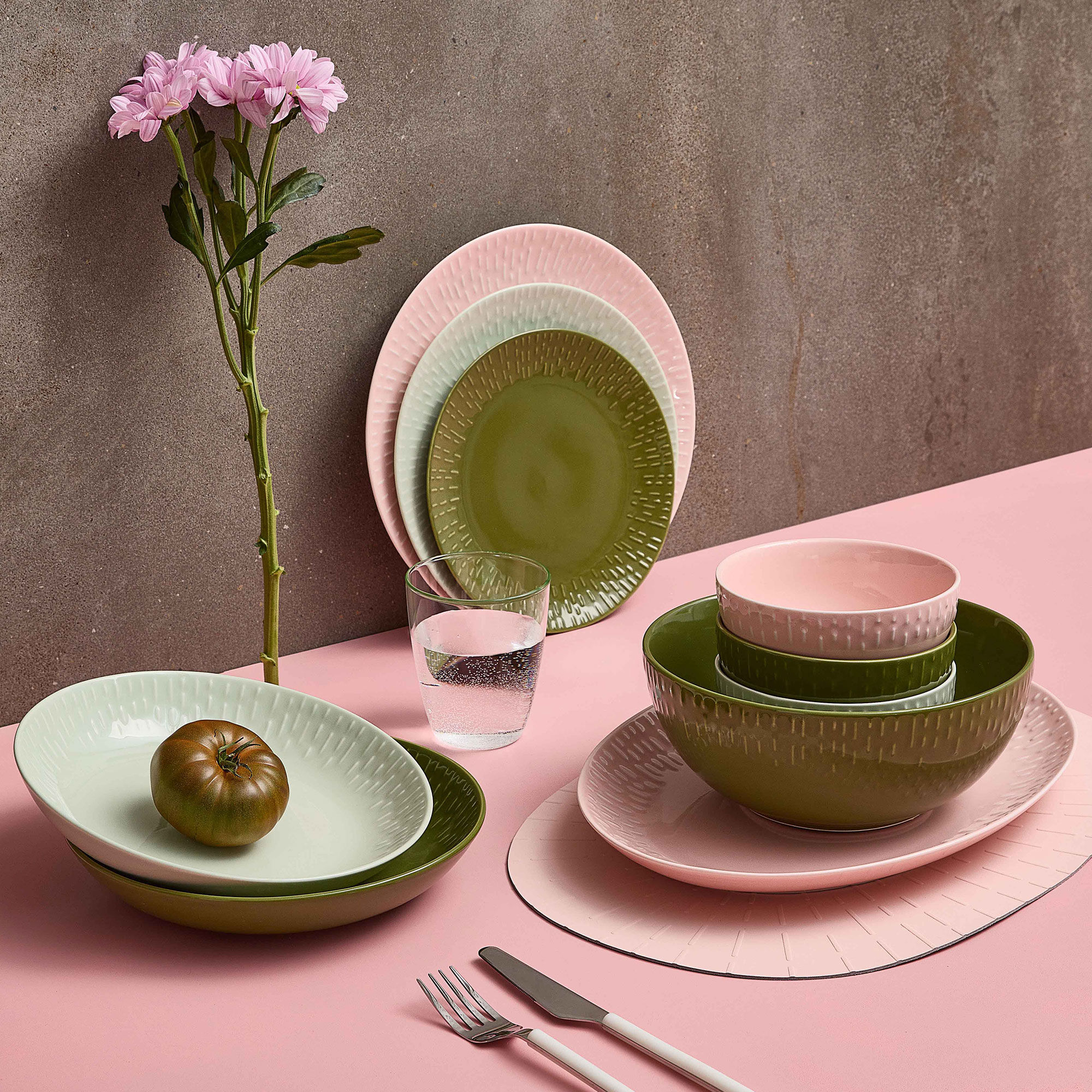 Confetti salatskål 23 cm, olive