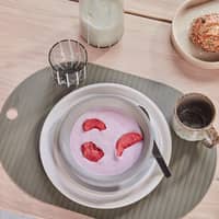Yuka frokosttallerken, offwhite, pakke med 2