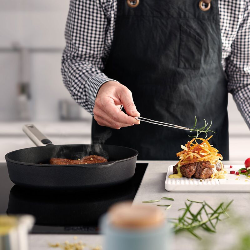 Diamond XR Logic paistinpannu 28 cm