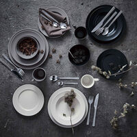 Groovy-syvälautanen 23 cm, musta