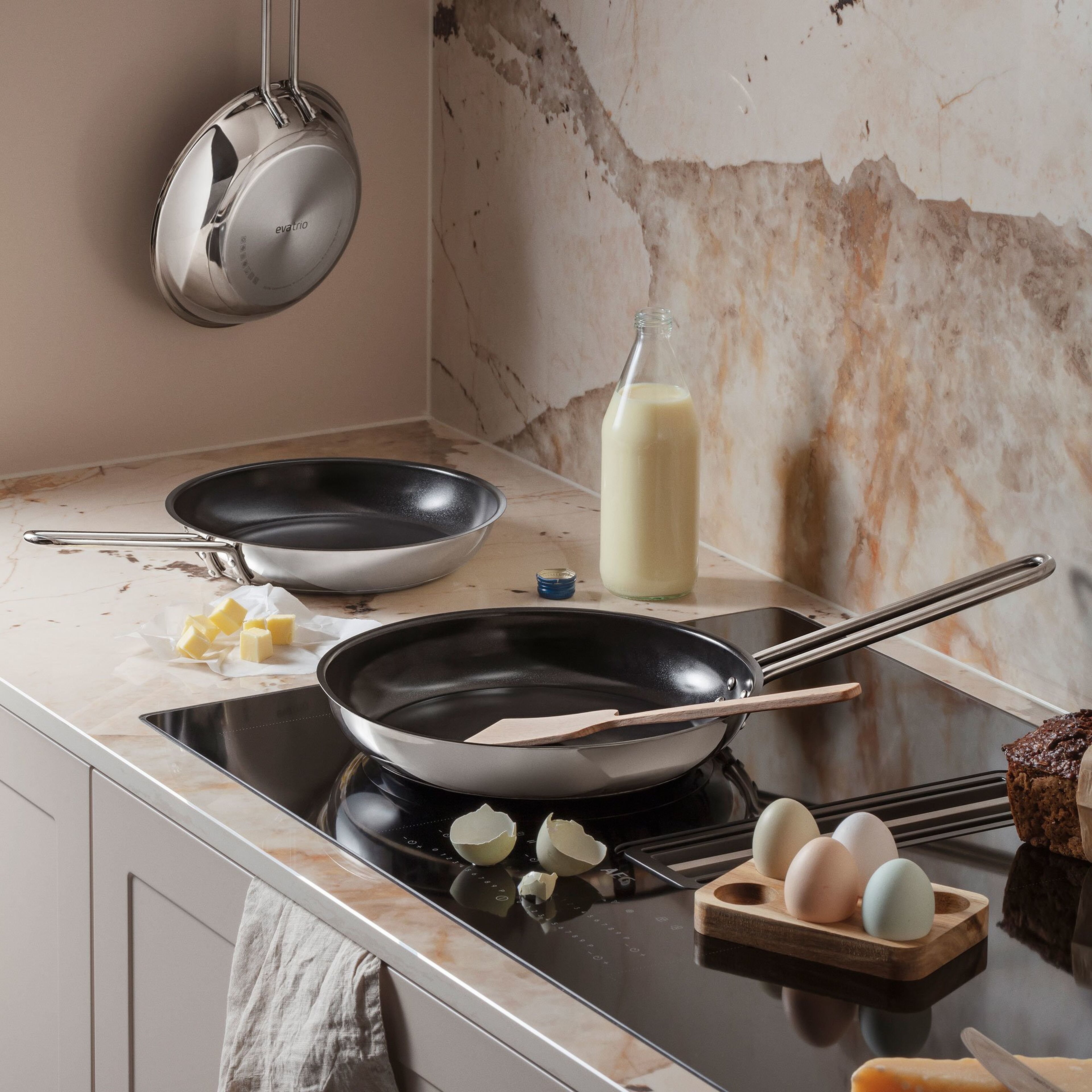 eva-trio-302512-65217-3