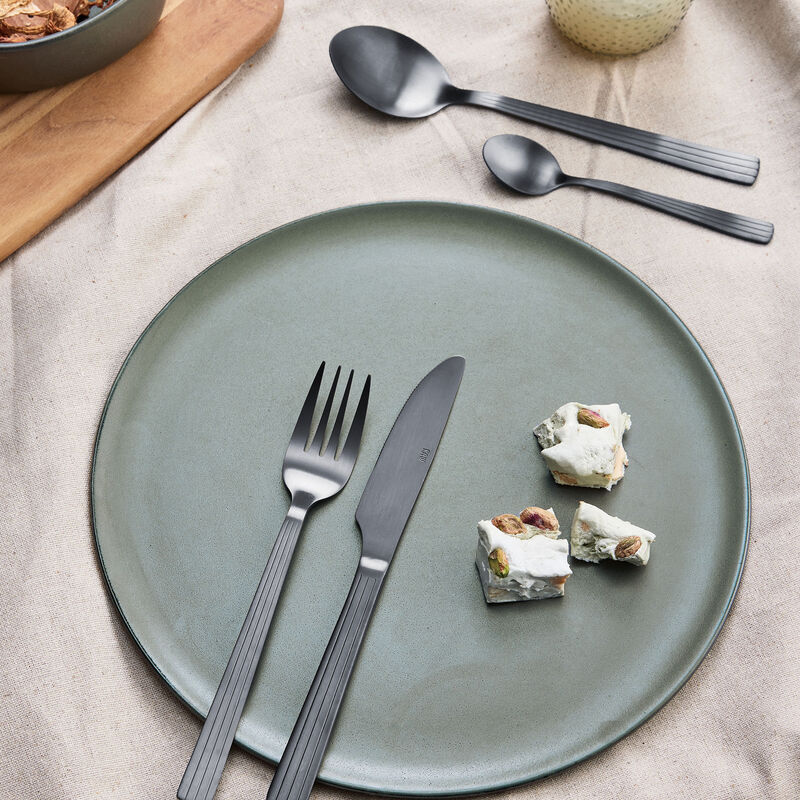 Raw ruokailuvälinesarja 60 osaa, mattamusta