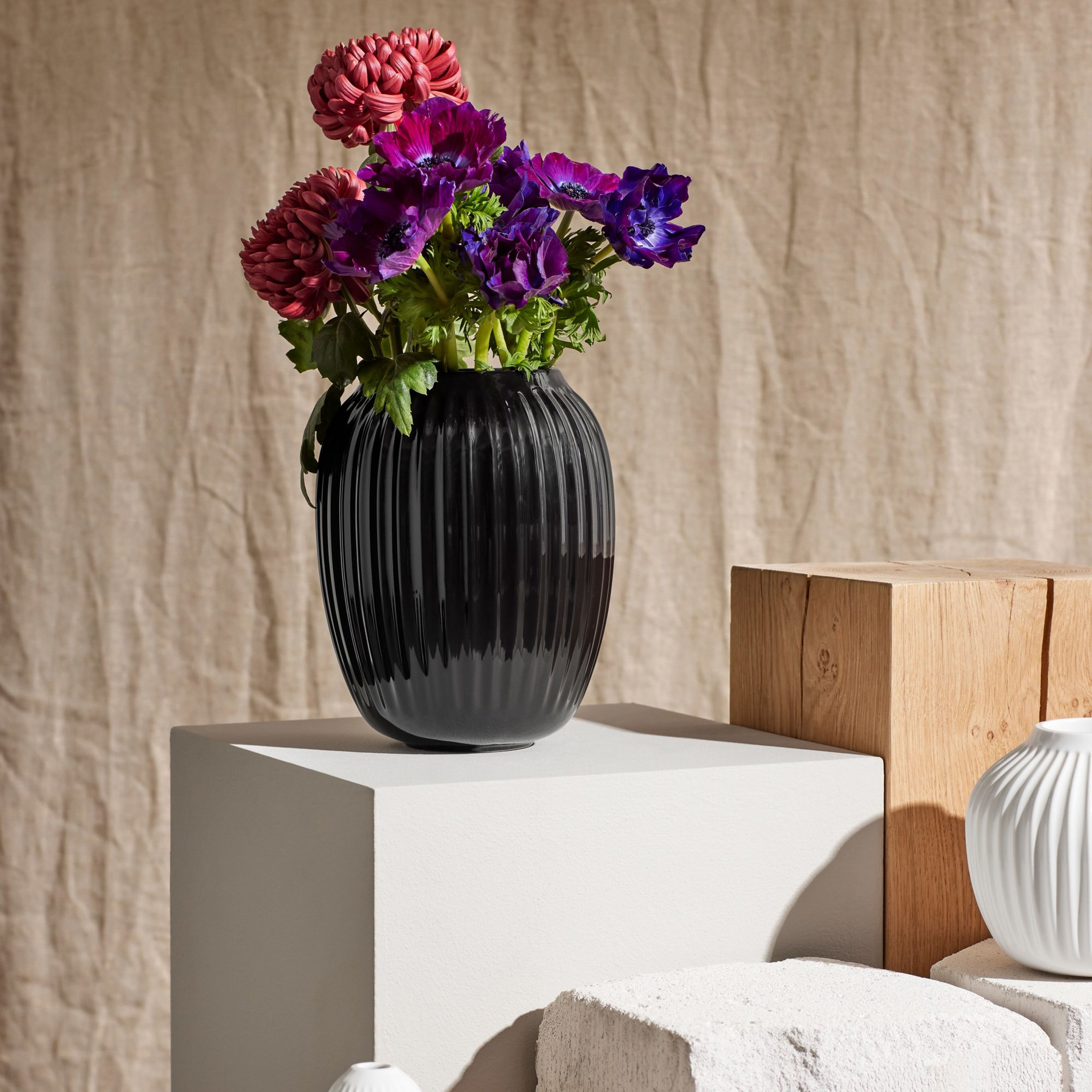 kaehler-hammershoei-vase-21-cm-sort-693323-60832-3